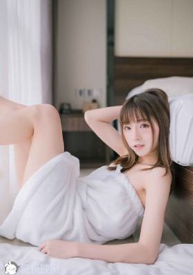 乖乖女的日常1v1_超清全集免费播放